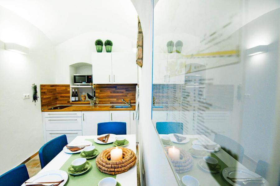 Sed Pince Vendeghaz Aparthotel Somlojeno Exterior foto